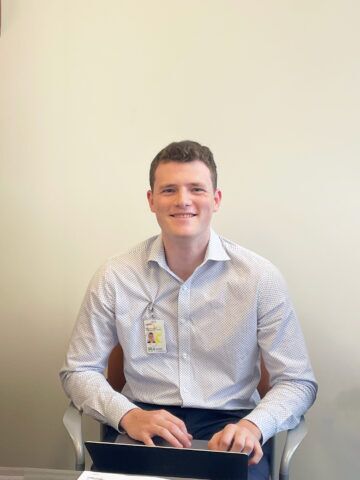 Research Institute student intern is proving his mettle on neurosurgery team