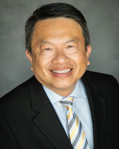 Hoang (Wayne) Nguyen