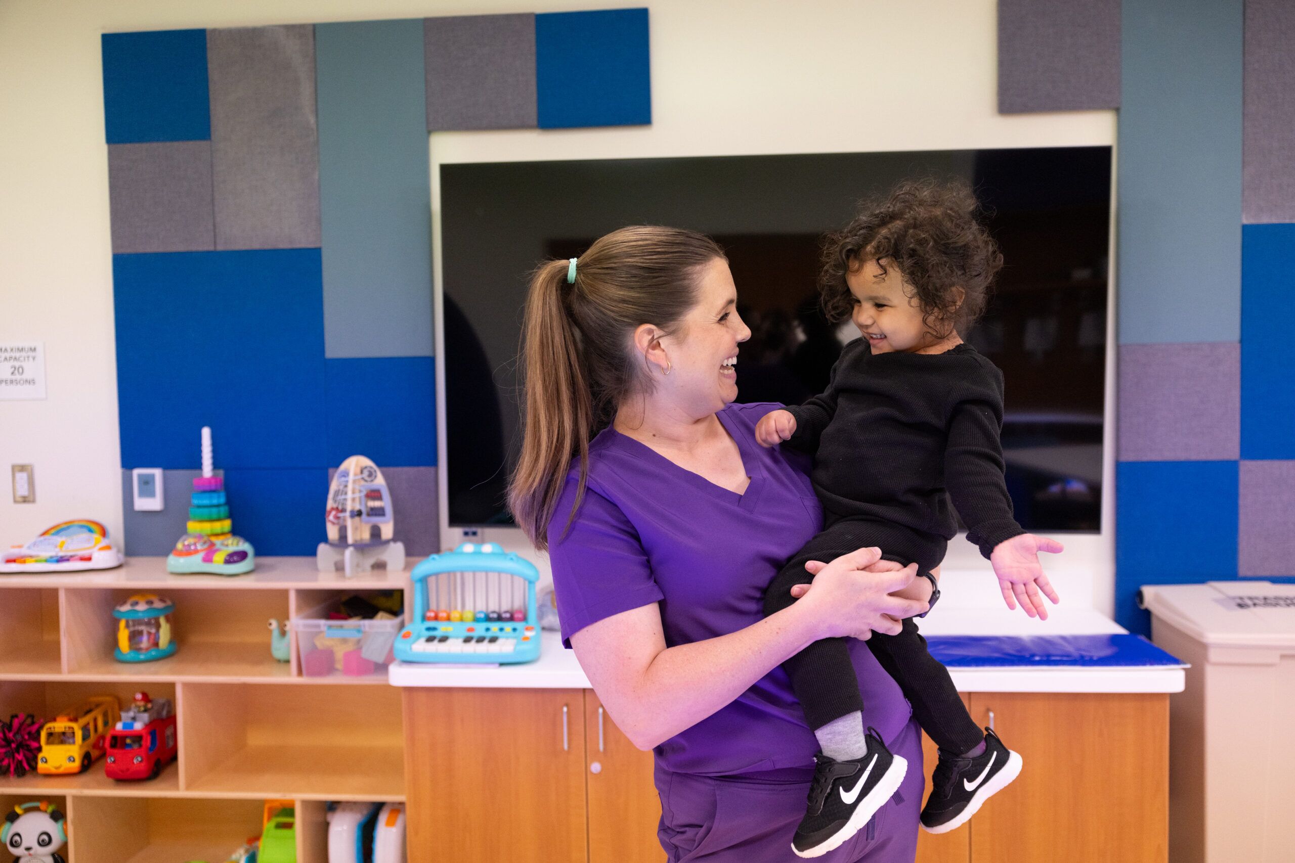 nurse with neurology patient